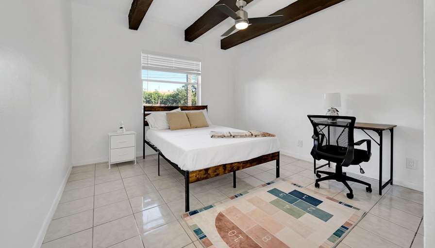 PadSplit's room