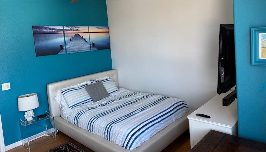 Stephanie's room
