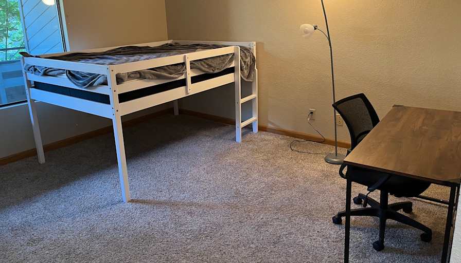Weilan's room