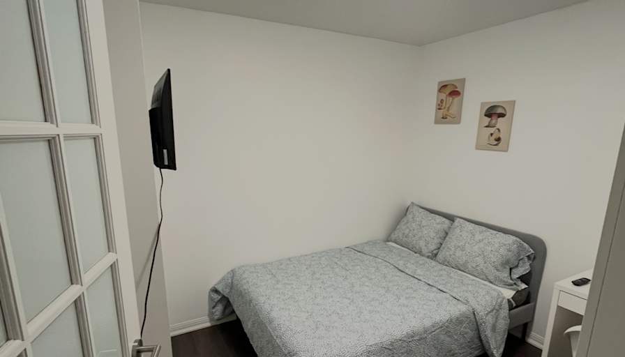 Innova's room