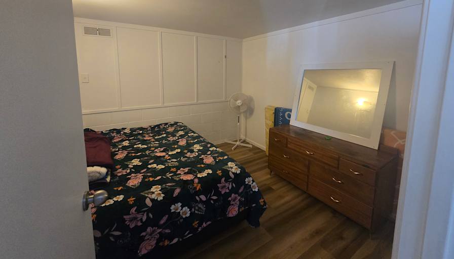 Levi Tapara's room
