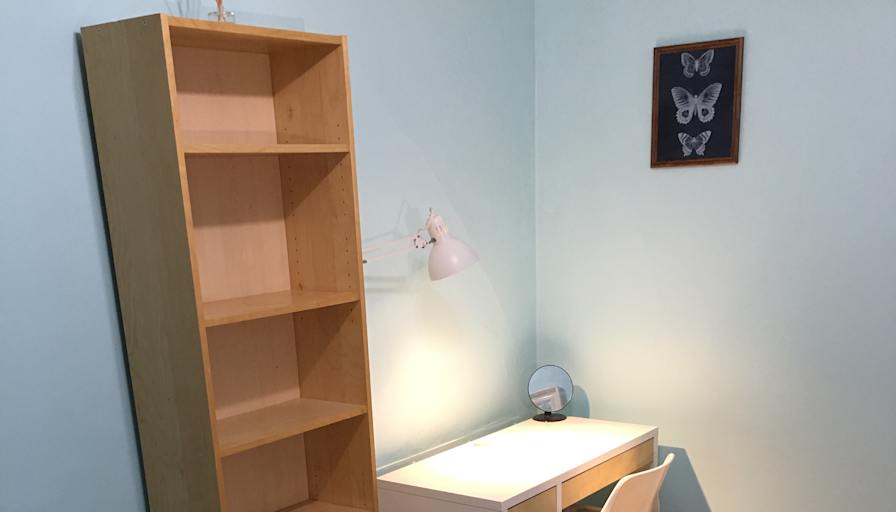 eddie's room