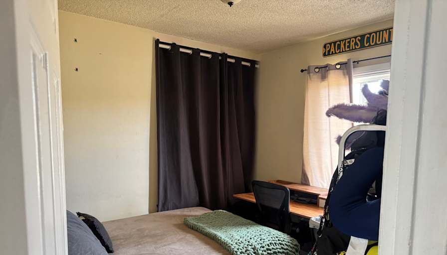 Gabriel's room