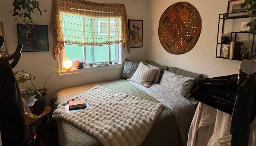 Melanie's room