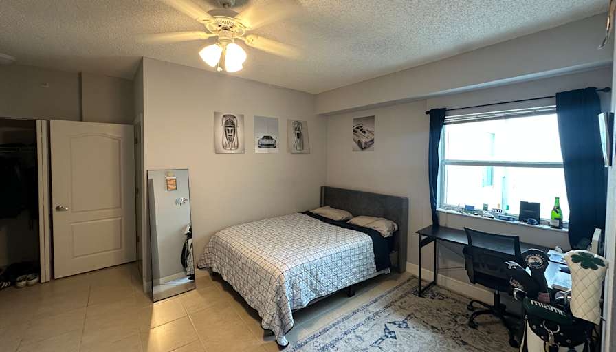 Andrés Portela Besteiro's room