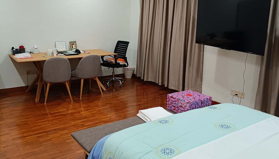 Teong's room