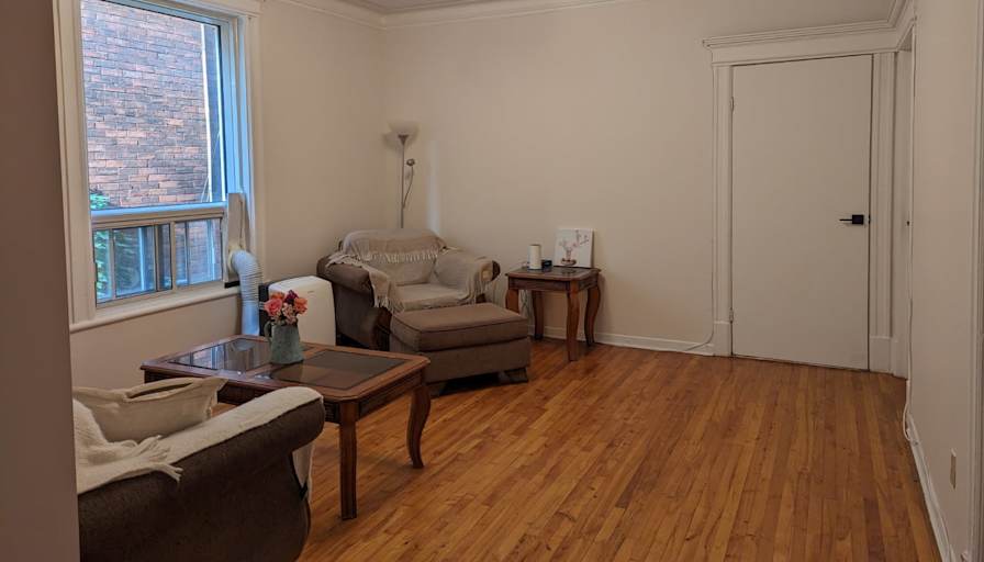 Alain's room