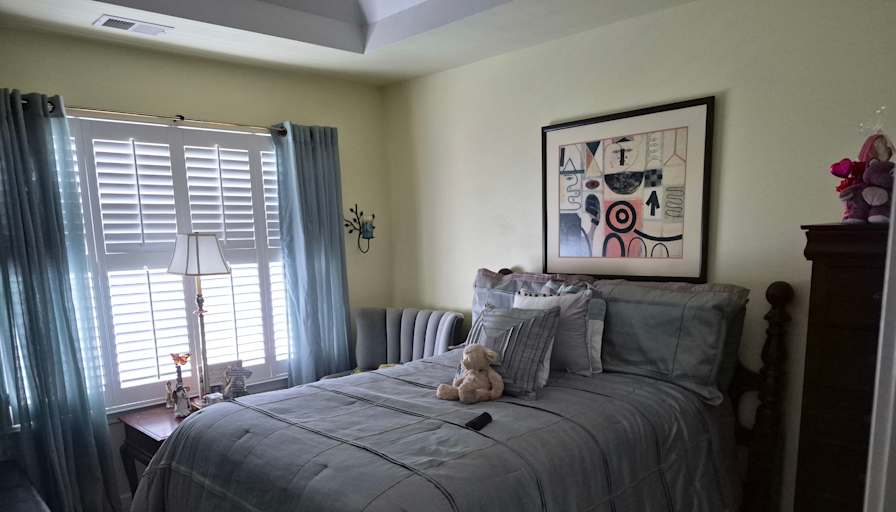 Deshawn's room