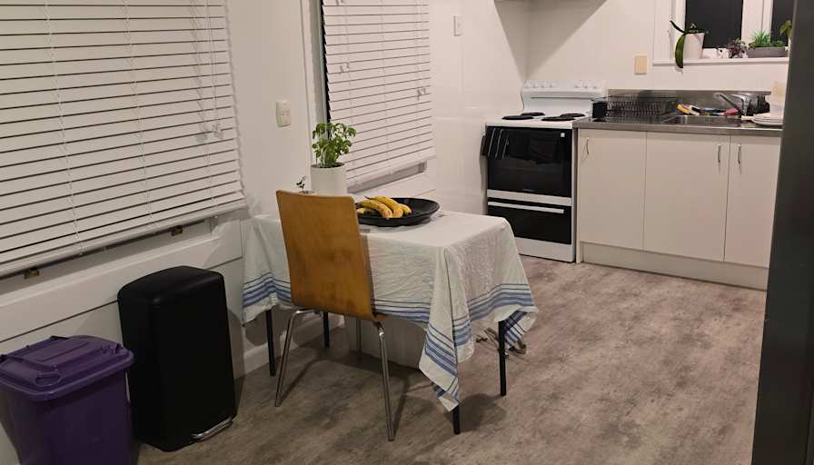 Thomas's room