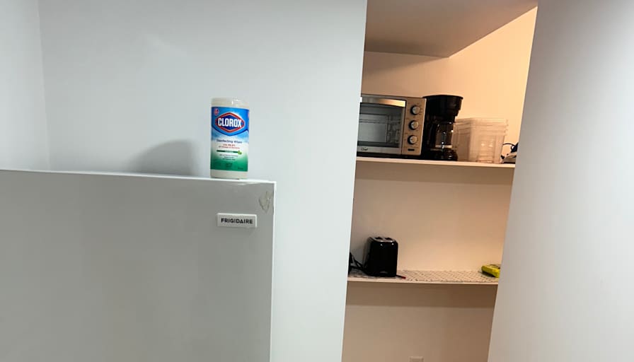 Oladotun's room