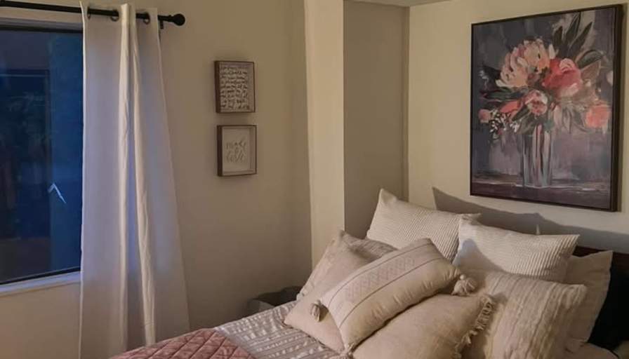 Lisa's room