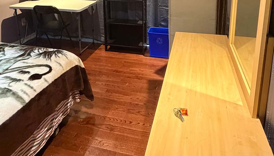 Chaerim's room