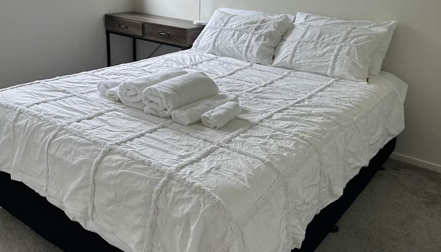 Dee's room