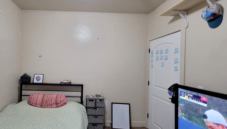 Kimmy's room