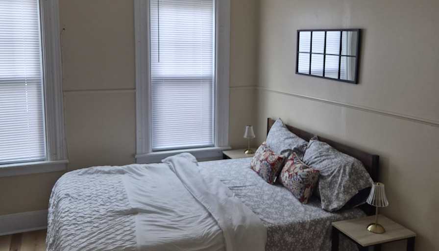 DOYIN's room
