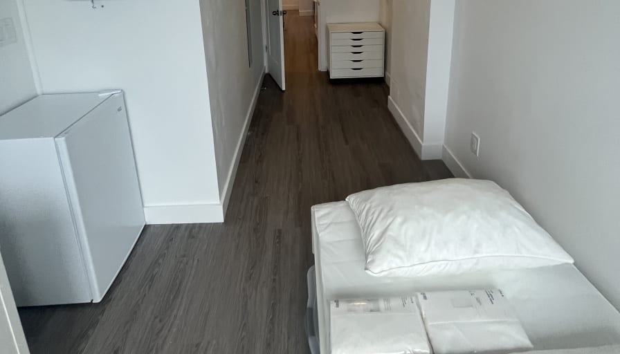 Oliver's room