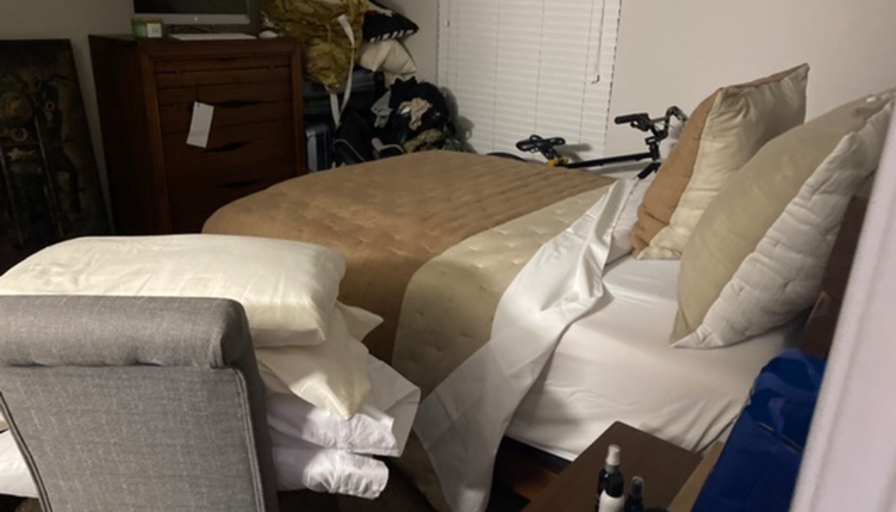 Charles hanohano's room