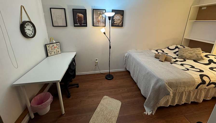 Mahmut Aga's room