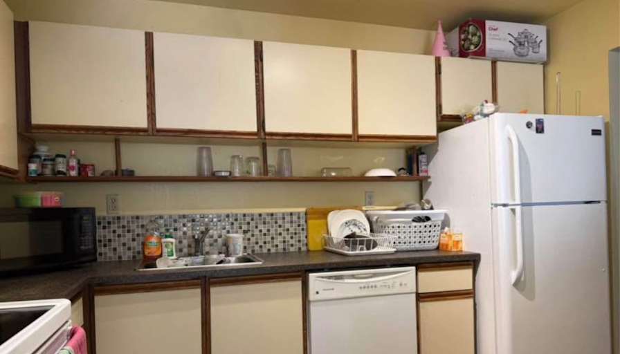 Tarek Hassan's room