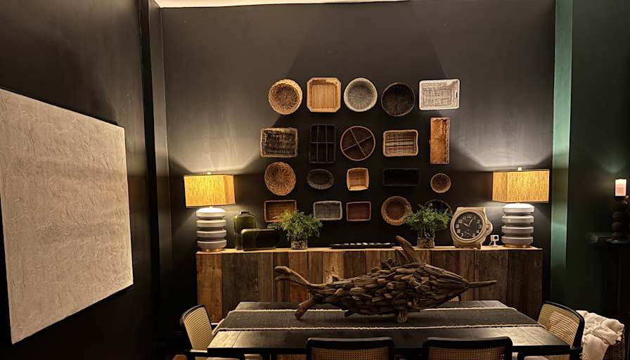 Louis's room