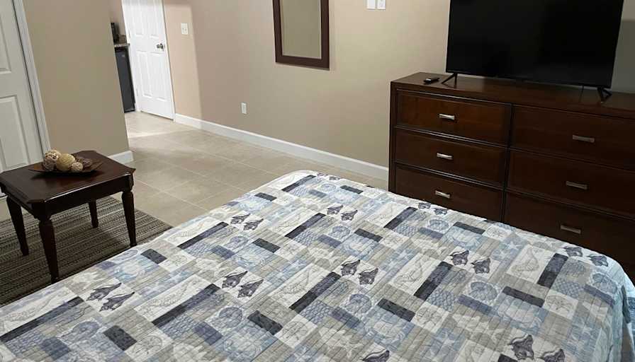 We Rent Bedrooms in Melbourne's room