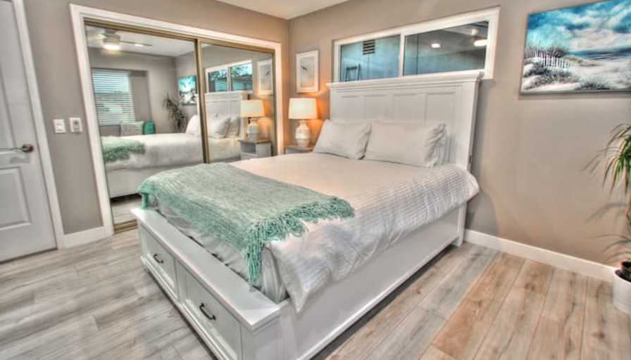 Kim's room