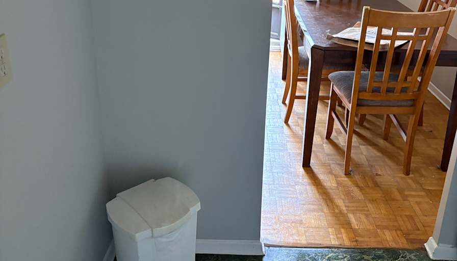 Leonard Ruddy's room