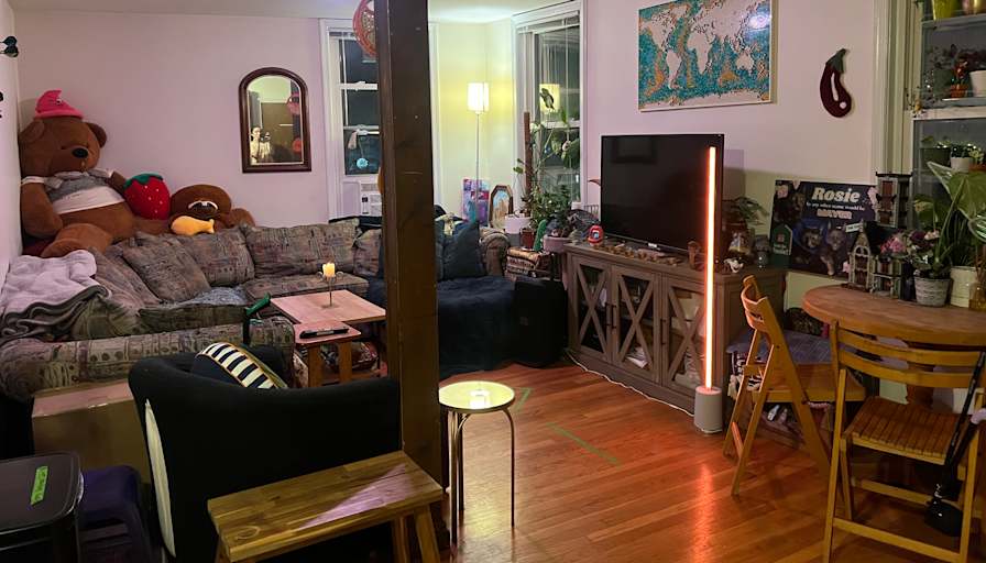 Laurel's room