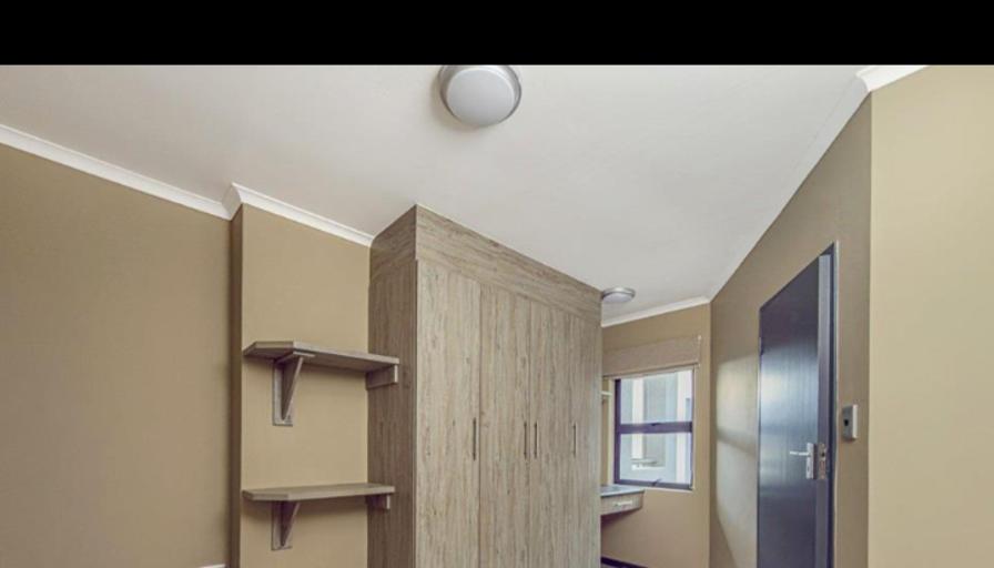 Kelly's room