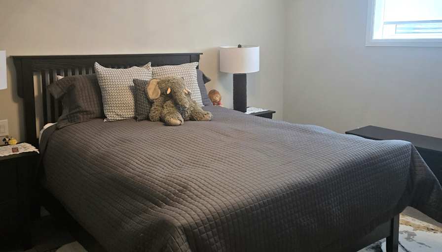 Anita Sal's room