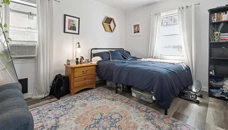 samantha's room