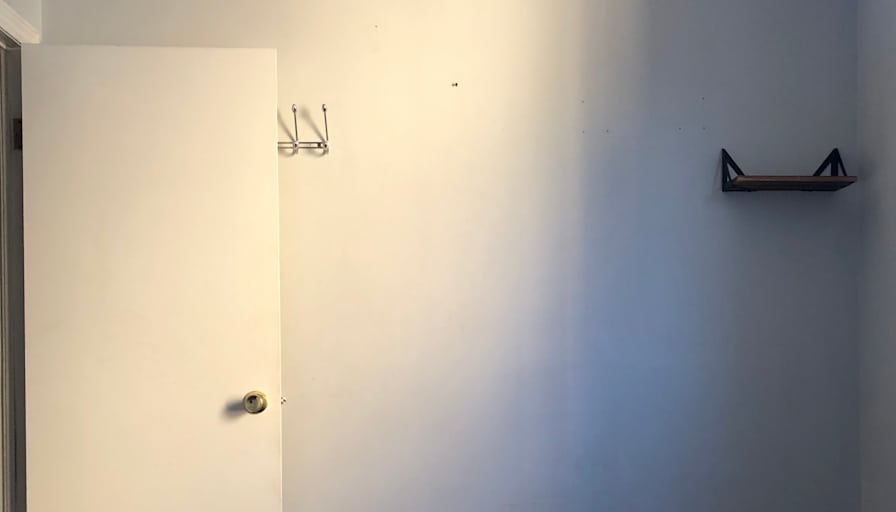 Vincent Molumby's room