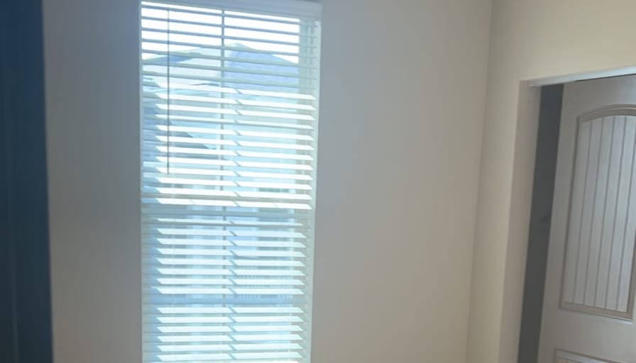 Jo-Jo's room