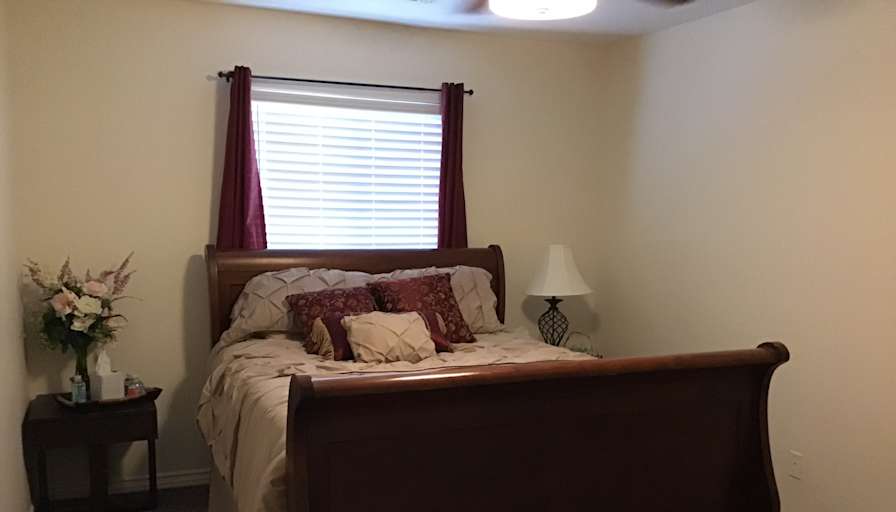 Tracee's room