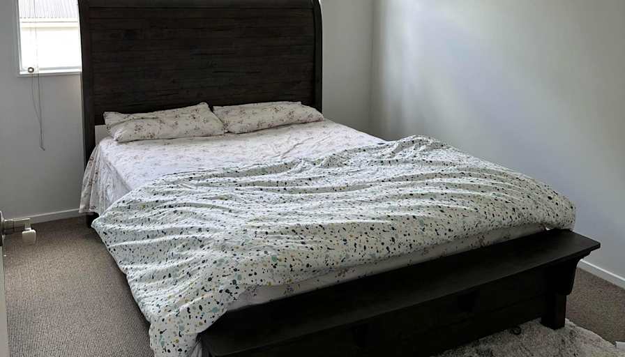 Sam's room