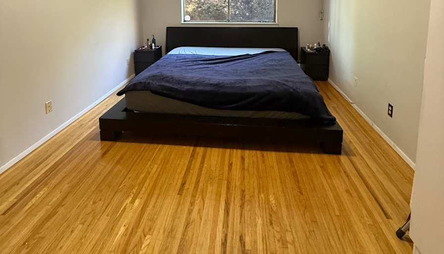 Saurav Anand's room