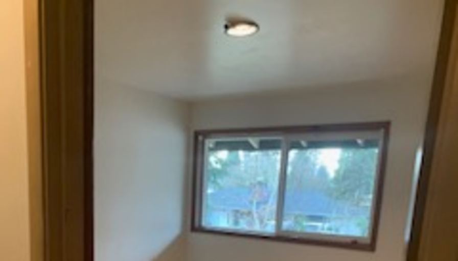 Ronaye's room