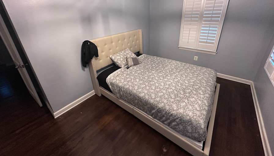 Isa McWillis's room
