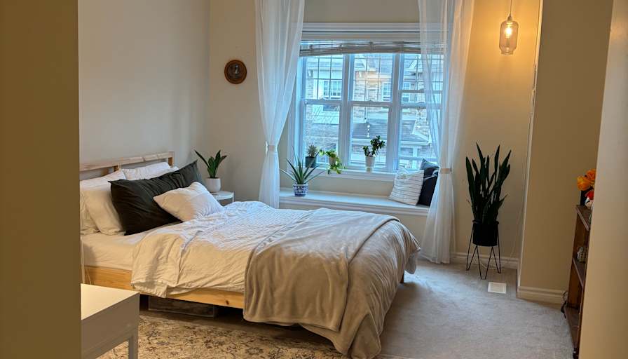 Chloe's room
