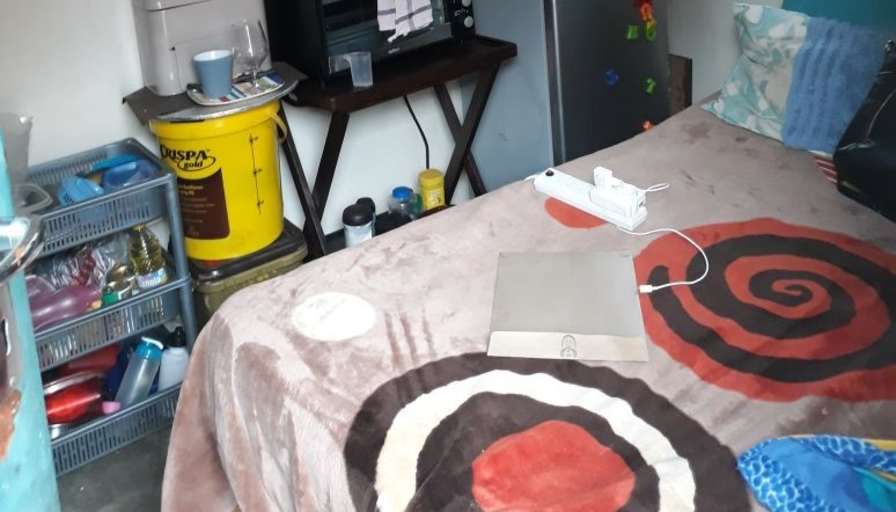 Tee's room