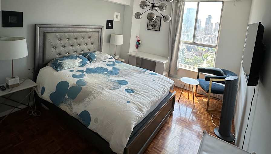 Iman's room