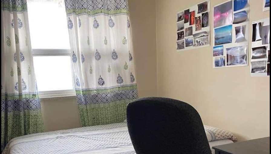 Fahmina's room