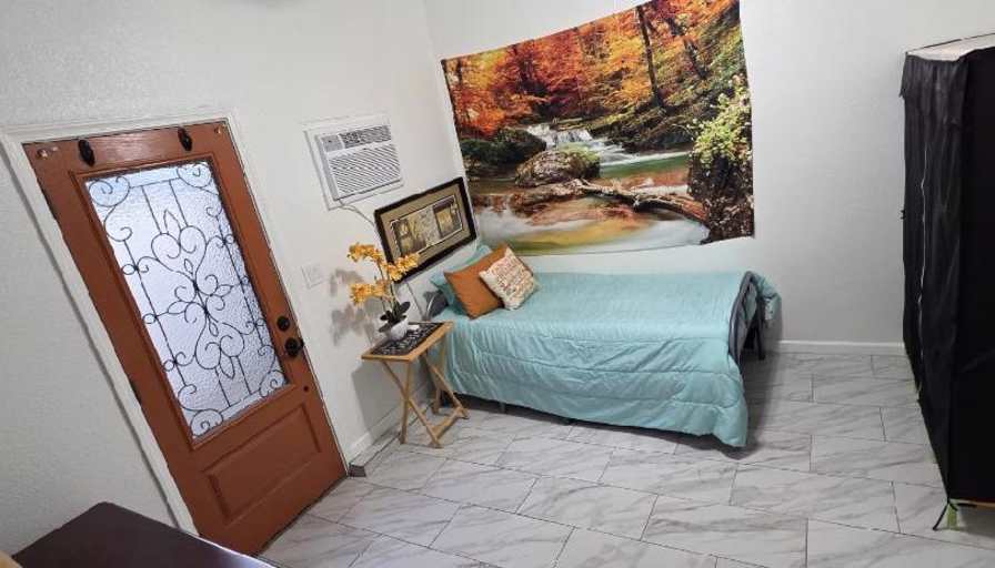 Jeff's room