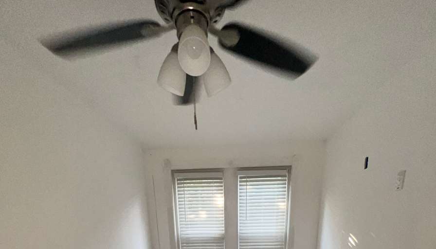 Aamir's room
