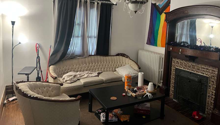 Moreen's room