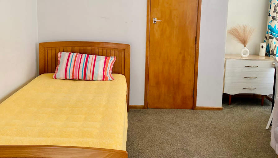 Zaizel Ann's room