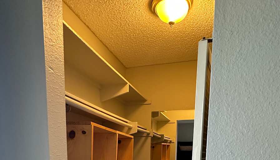 ping yan's room