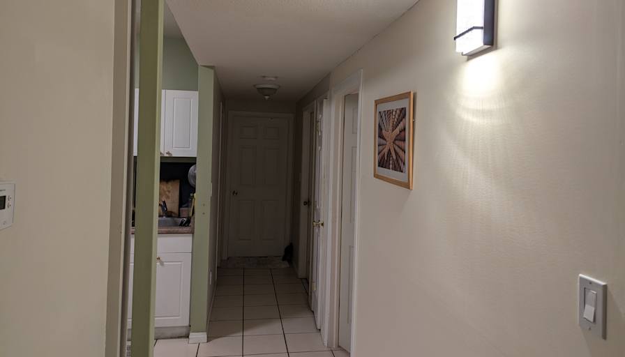 Ken's room