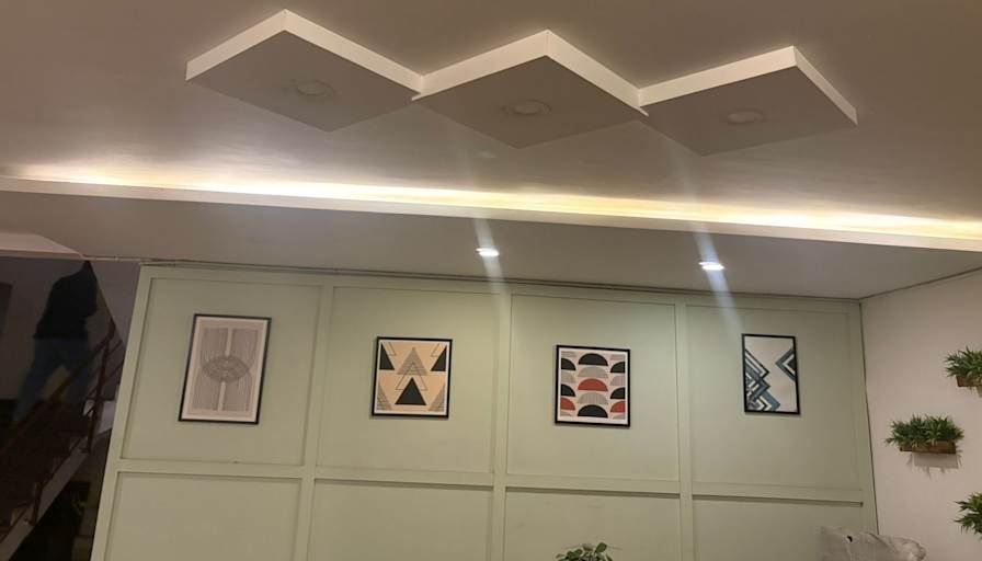 Kajal jaiswal's room