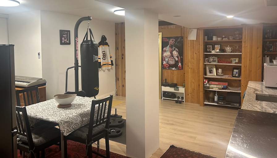 Uberra's room